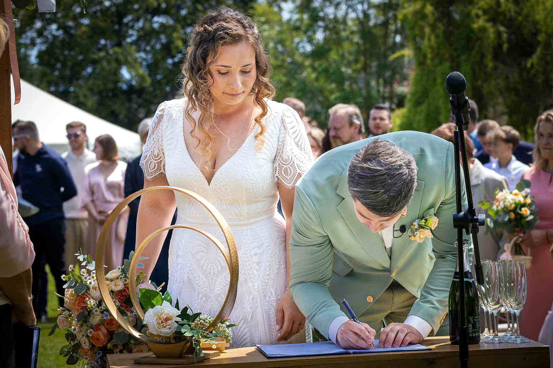 Svatební fotograf – podpisy novomanželů